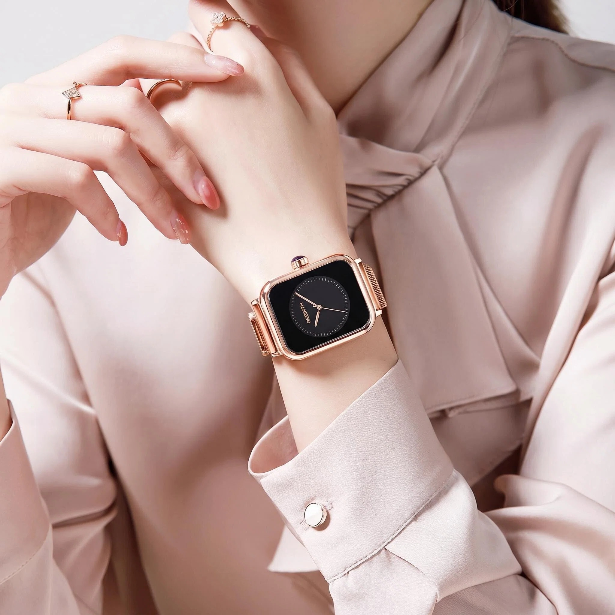 Reloj de Mujer Cuadrado de Luj - Wrap Ring Gold reseña y precio