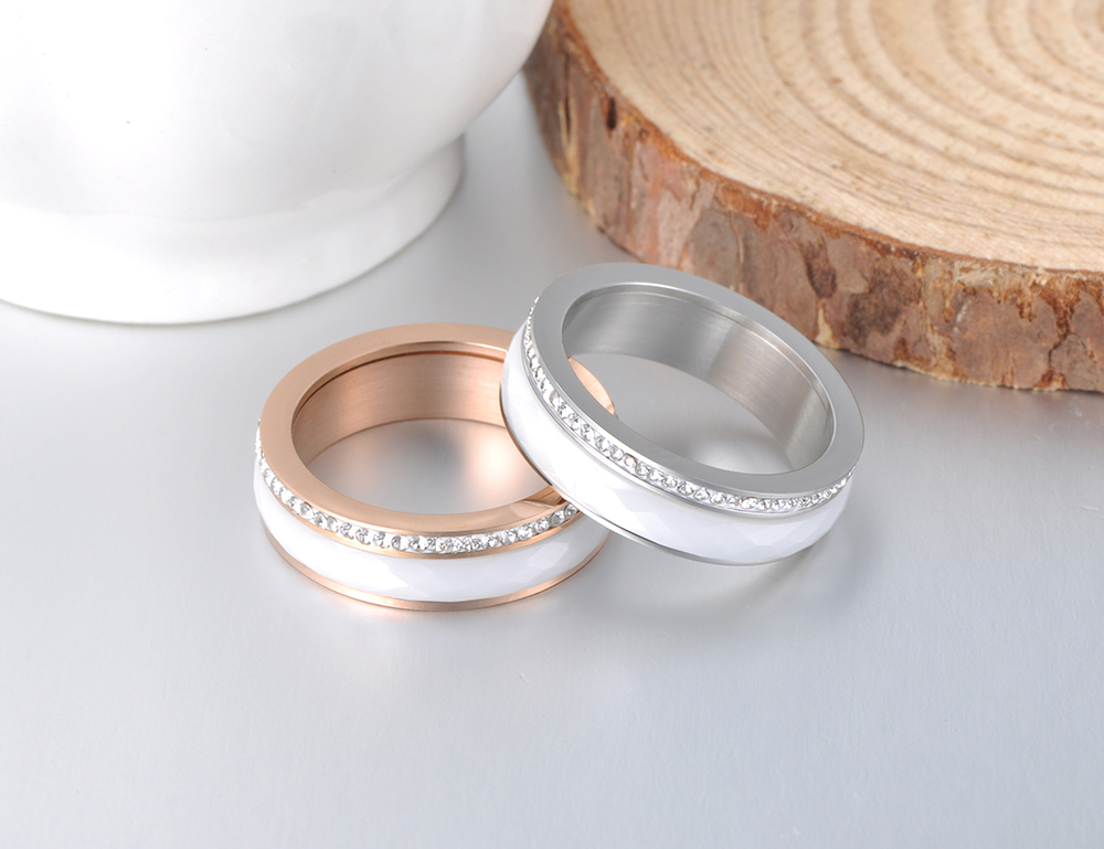 Anillos de cerámica blancos y  - Wrap Ring Gold reseña y precio