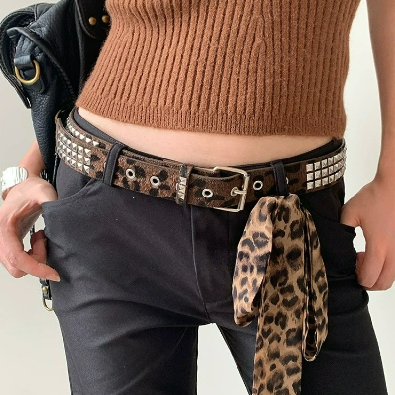 Cinturón Y2K con Remaches de L - Women'S Jeans Accessories reseña y precio