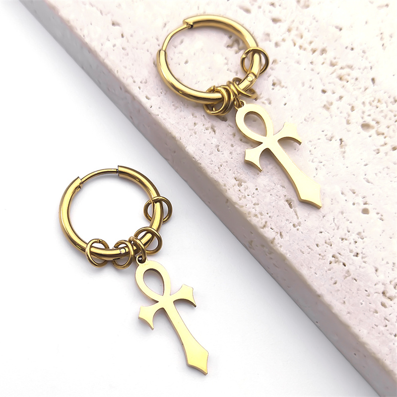 Pendientes colgantes con forma - Women Accessories Egypt reseña y precio